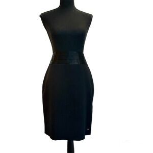 TOMMY Hilfiger black satin finish waist lined pencil skirt Sz 8 NWOT